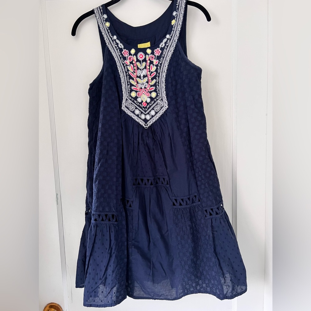 navy blue dress